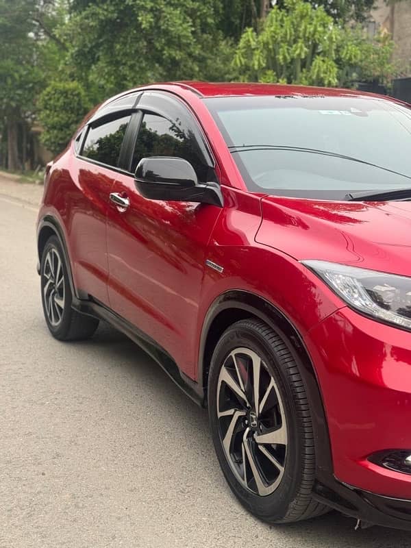 Honda Vezel 2017 1