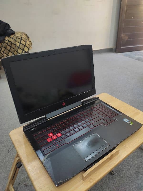 HP OMEN 15 i7 7th generation gaming laptop 1