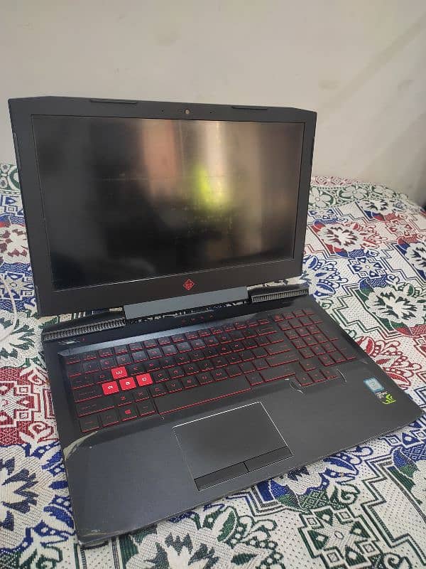 HP OMEN 15 i7 7th generation gaming laptop 2