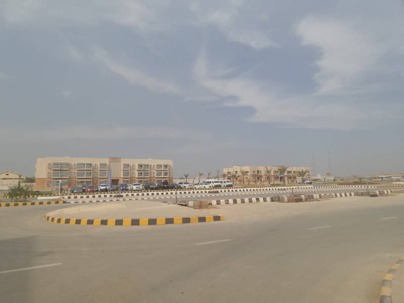 500 YARDS PLOT FOR SALE IN DHA CITY 2