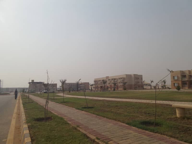 500 YARDS PLOT FOR SALE IN DHA CITY 11