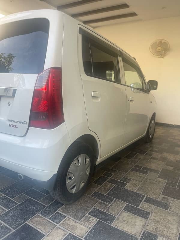 Suzuki Wagon R 2017 5