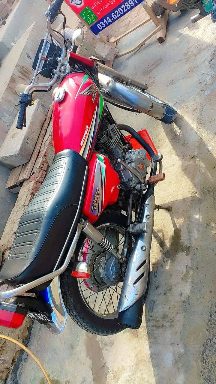 Honda CG 125 2014 1