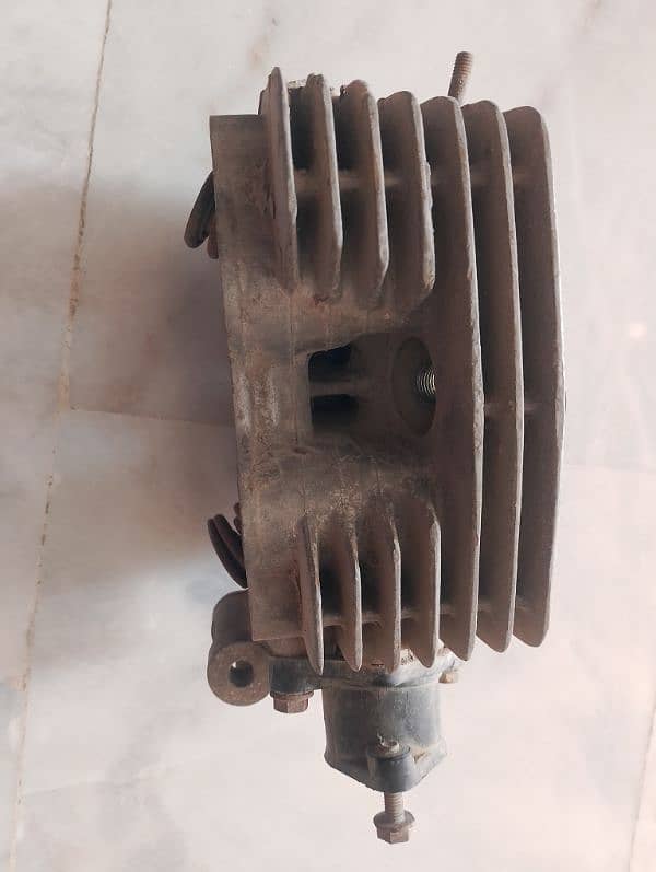 Honda 1991 jeniun head with wal 3