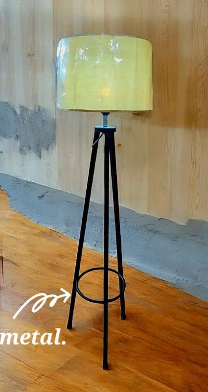 floor lamps| lamps | tripod lamps | metal lamps 5