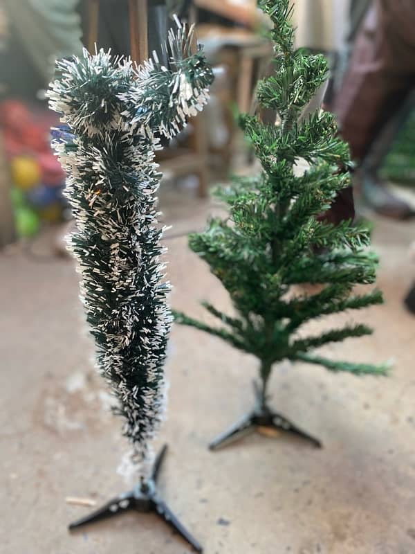 Christmas tree 2foot size 0