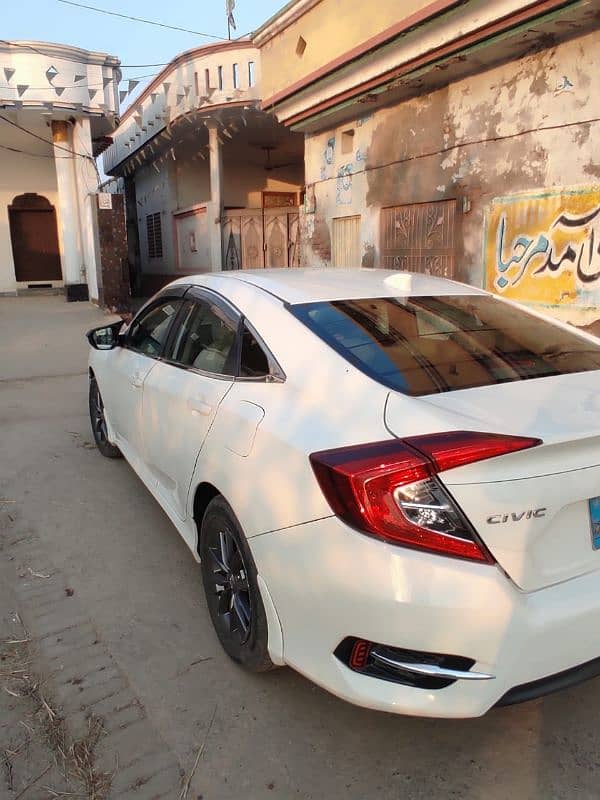 Honda Civic Oriel 2019 5