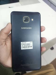 Samsung j7 max 4 GB ram 32 memorie