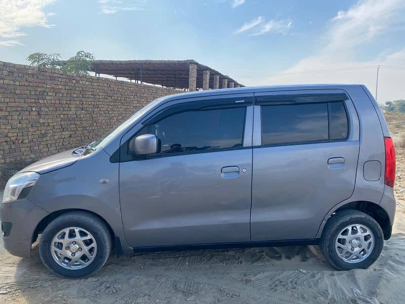 Suzuki Wagon R 2017 6