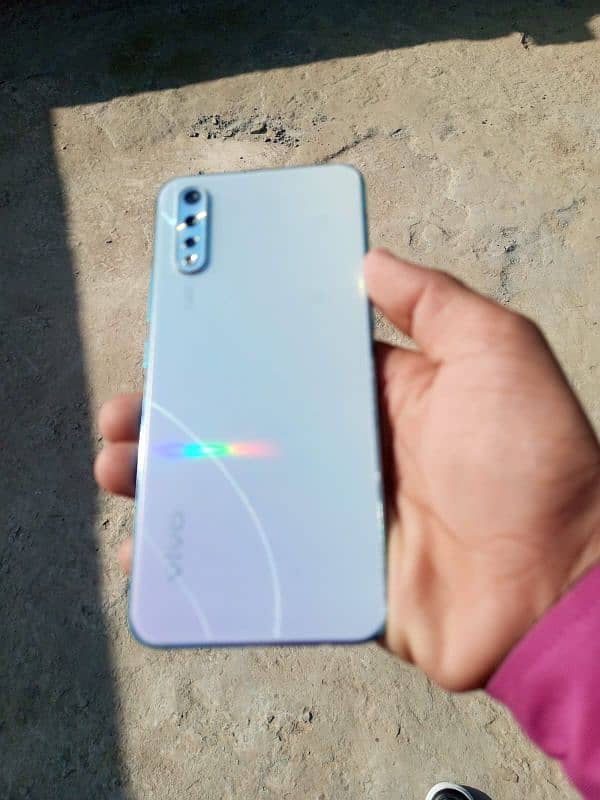 vivo s1 Lush  condition peace 0306/9383/343 4