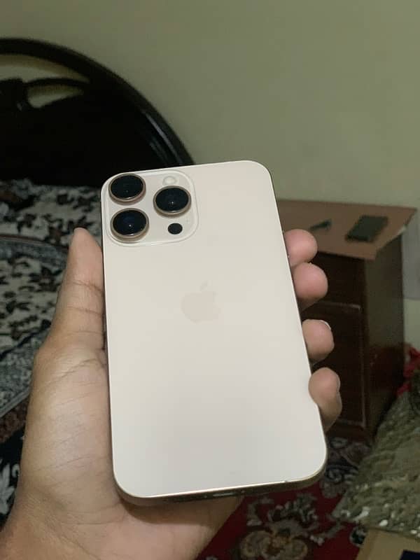 iPhone XR convert to 16 PRO 0