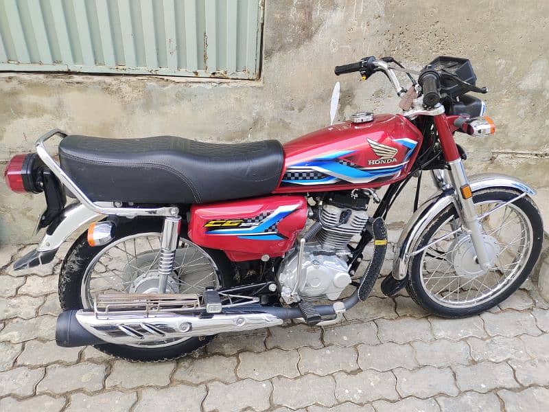 Honda CG 125 Urgent For Sale | Honda In Bikes | Total Geniune 1