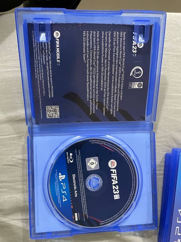 ps4 cds 1