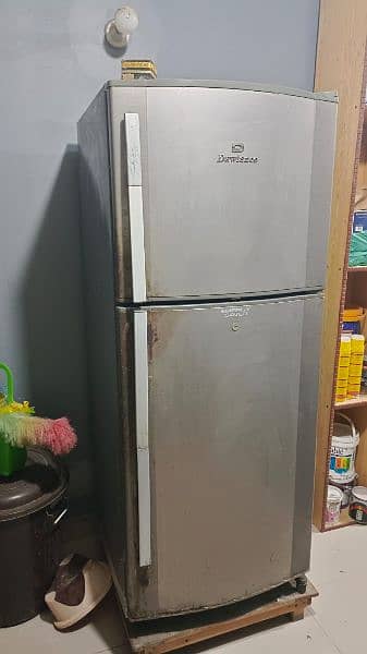 Dawlance refrigerator 2 door 0