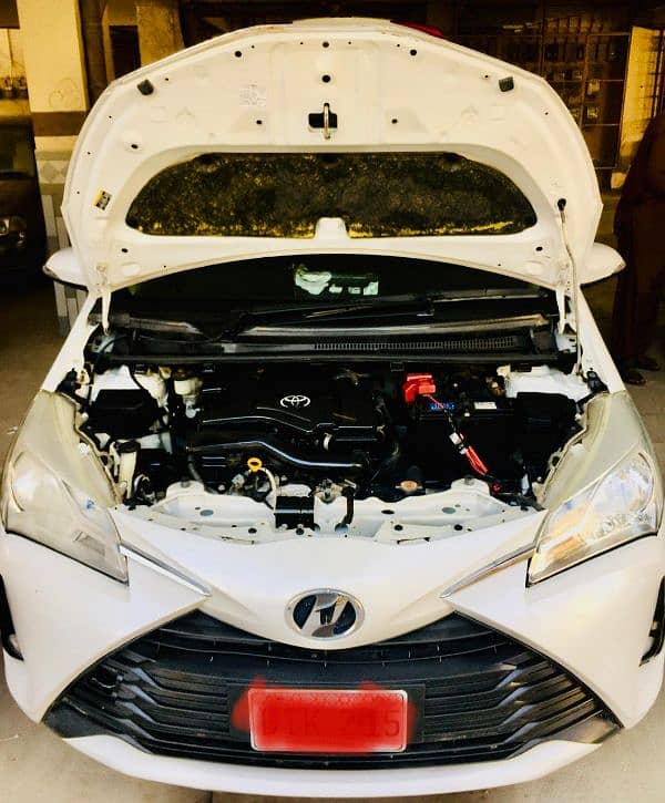 Toyota Vitz 2018 7