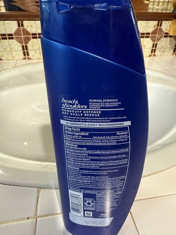 HEAD AND SHOULDER CLINICAL STRENGTH SHAMPOO 3