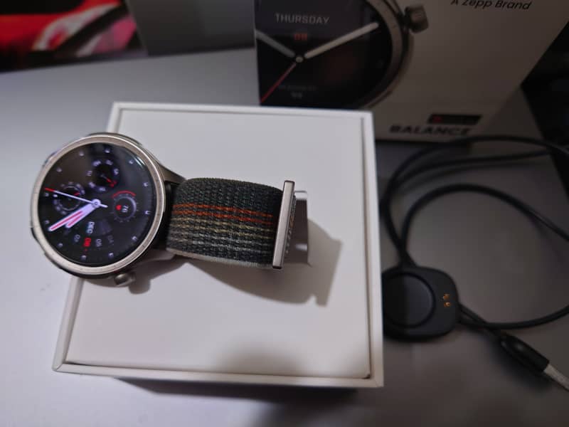 Amazfit balance with Box 2