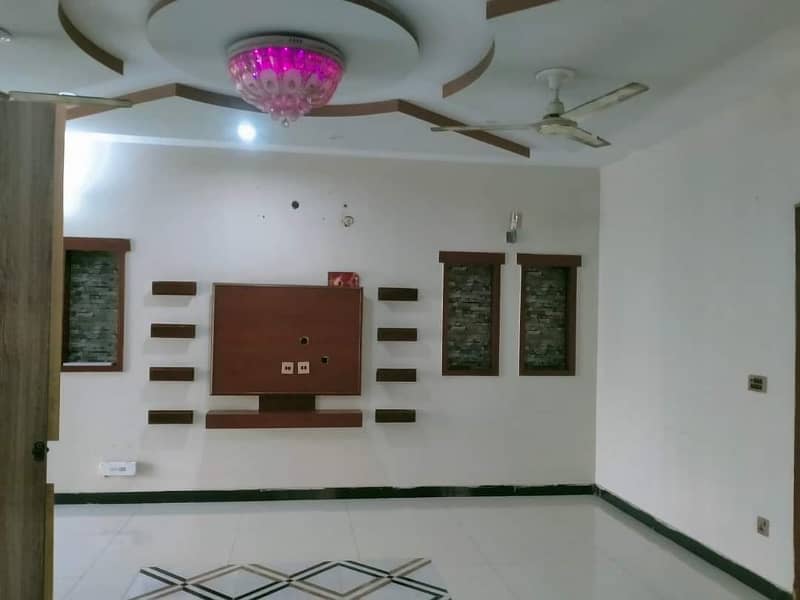 8 MARLA BRAND NEW GOOD LUXURY CONDITION EXCELLENT HOUSE FOR RENT IN UMAR BLOCK BAHRIA TOWN LAHORE 11