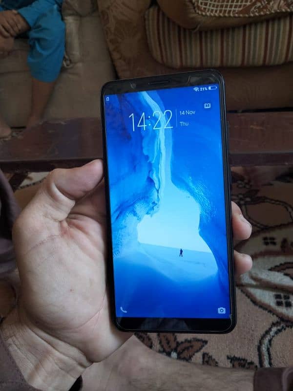 Vivo 1724 ( 3/32 ) Gb 4