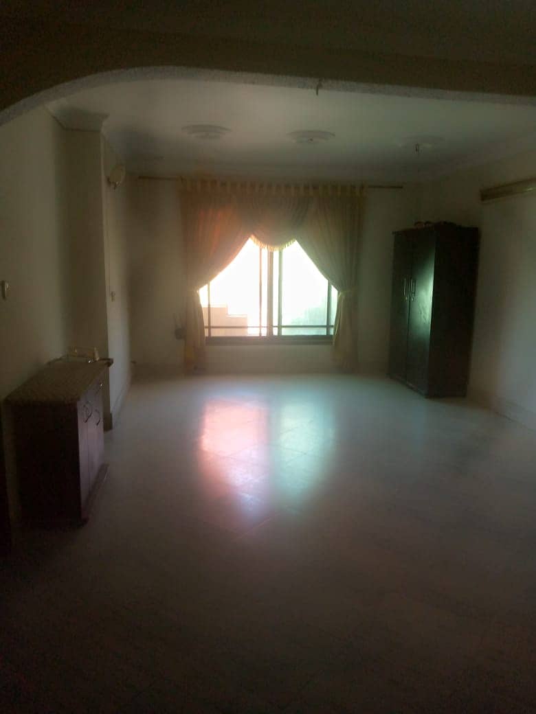 Luxurious Living: 2, 3 and 4 Seater Rooms Available in Bungalow and Cottage 6