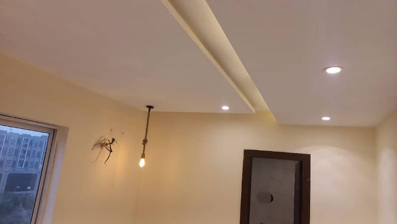 1 BED BRAND NEW LUXURY IDEAL GOOD EXCELLENT FLAT FOR RENT IN SECTER E BAHRIA TOWN LAHORE 18