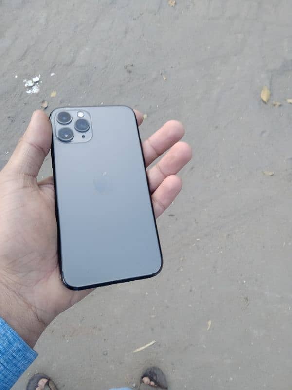 I phone 11 pro pta approved 0