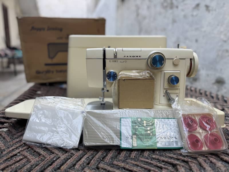 Janome Brand new stitching machine 3