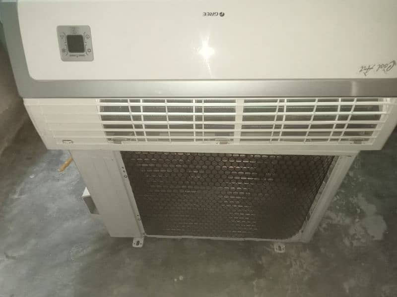 GREE AC 1 Ton NoN inverter 2