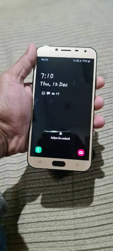 Samsung J4 2-16 Black Panel Change 0