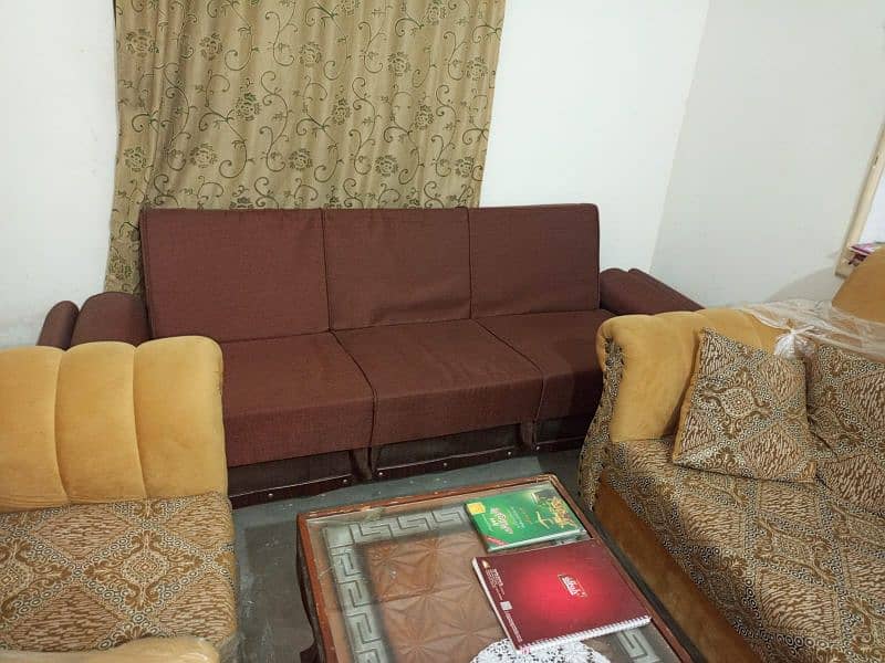 Urgent sale Sofa Set 5