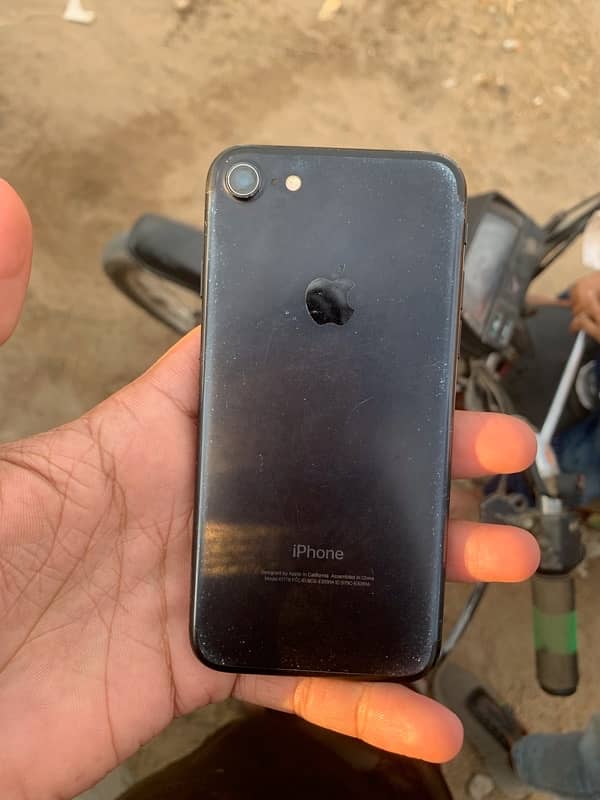 iPhone 7 128 gb Pta apprved 3