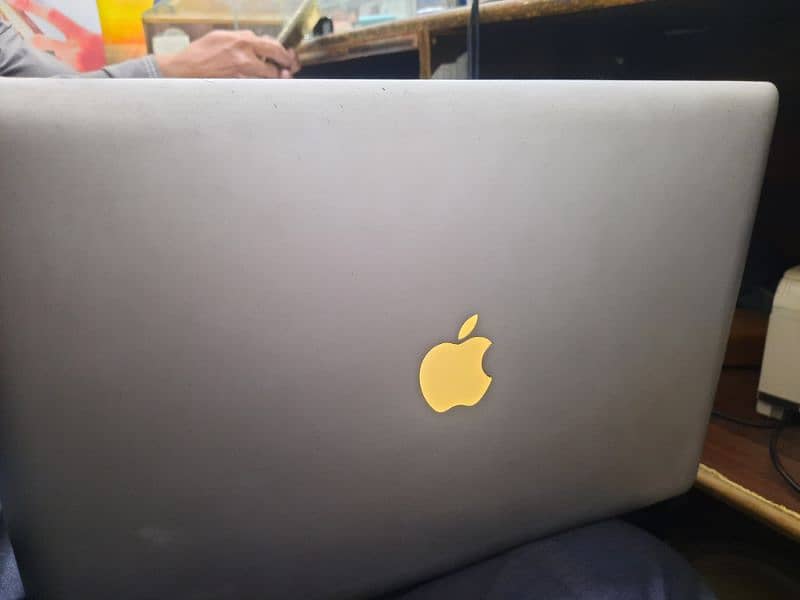 Mac book pro 5