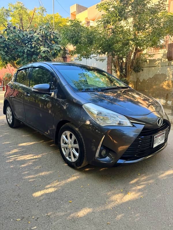 Toyota Vitz 2018 5