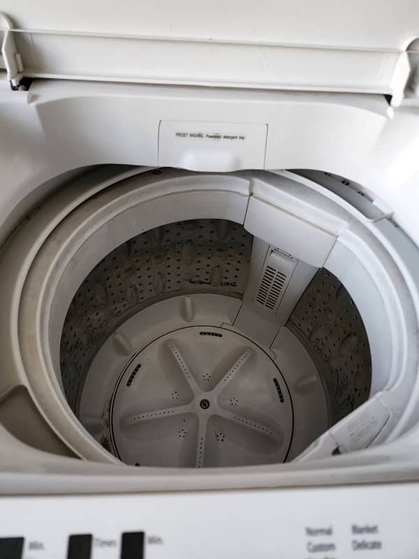 DAWLANCE 12kg FULLY AUTO WASHING MACHINE 2