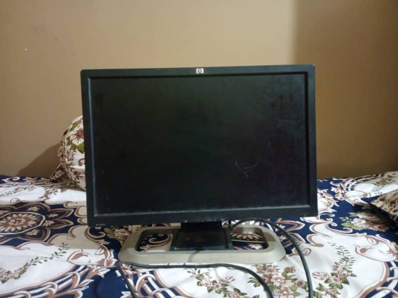 hp lcd 21 inch for sale 0