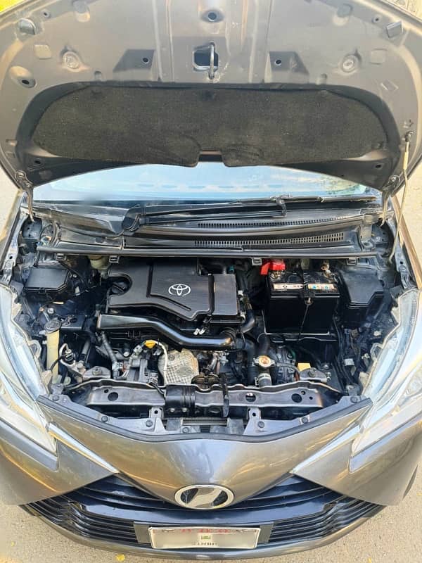 Toyota Vitz 2018 9