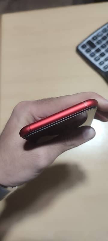 Iphone 11 Red Color 4