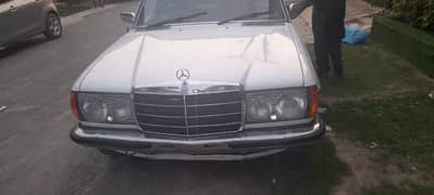 Mercedes 300D Series 1978 golden number