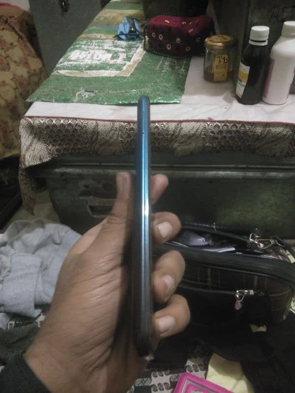 Infinix hot 8 mobile 4/64 condition 10/9 1