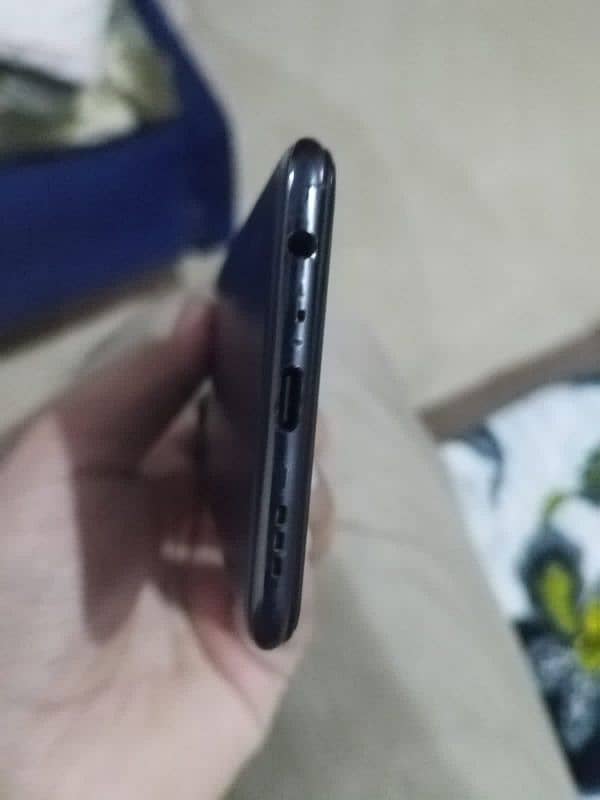 Oppo F17 Pro 3