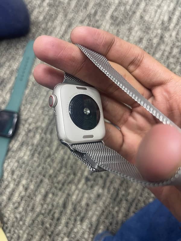 apple watch Se 2nd Generation 100BH 1