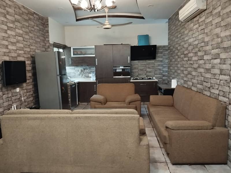 Askari-10 Lahore, 10- Marla 03 Badroom, Fully Furnished Upper Portion Available For Rent . 10