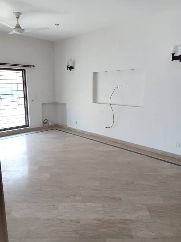 Eme Open Portion For Rent 22