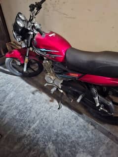 ybr 125z dx all ok lush condition ist owner complete file