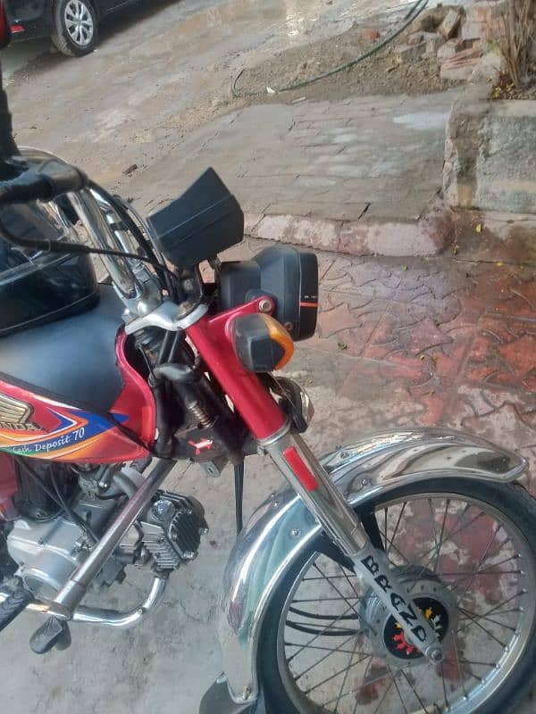 Honda 70cc very best condition 2