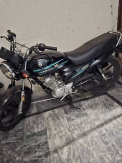 ybr 125z dx all ok lush condition all ok new bike