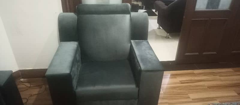 New sofa set for sale 0