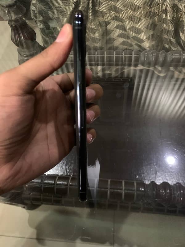 iphone 11pro max pta approved 64gb 1