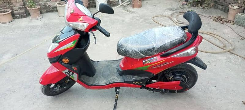 urgent Scooty for sale 4