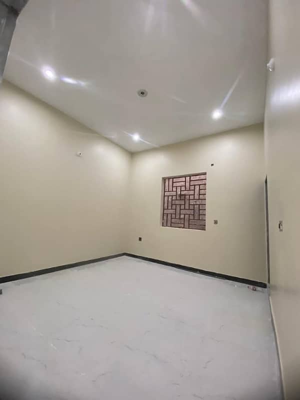 gulshan e iqbal block 13 D office for rent prime location near by road g+1 reday to move 3